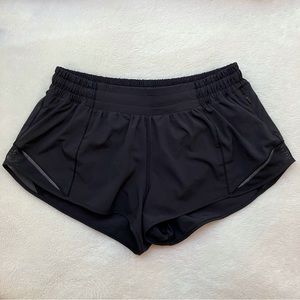 Lululemon Hotty Hot Shorts II 2.5" Low Rise Black 8